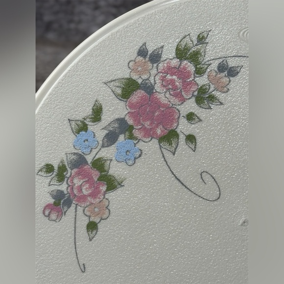 Vintage Fleetware Pfaltzgraff Tea Rose Round Hanging Cutting Board/Trivet 10” - Picture 4 of 7